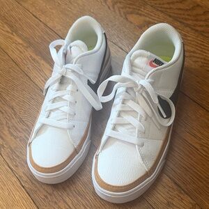 Nike White and Brown Casual Sneakers